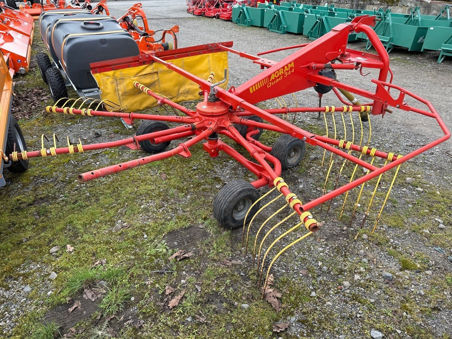 Schwader tip Sonstige Andaineur Quad 344 Agram, Gebrauchtmaschine in LA SOUTERRAINE (Poză 2)