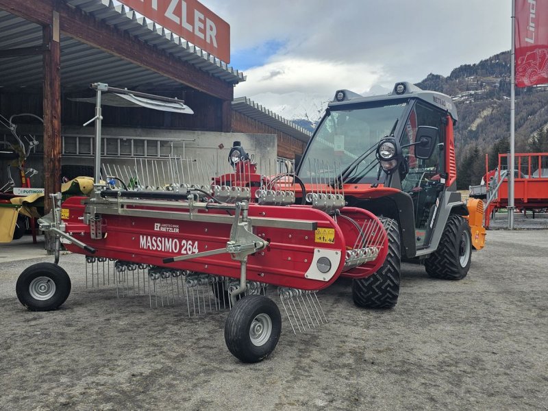 Schwader van het type Sonstige Bandrechen 264, Neumaschine in Ried im Oberinntal (Foto 1)