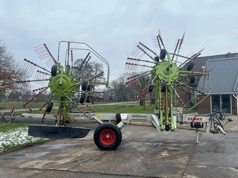 Schwader типа Sonstige Claas Liner 3000 Zwadhark 4 rotorhark, Gebrauchtmaschine в Ruinerwold (Фотография 1)