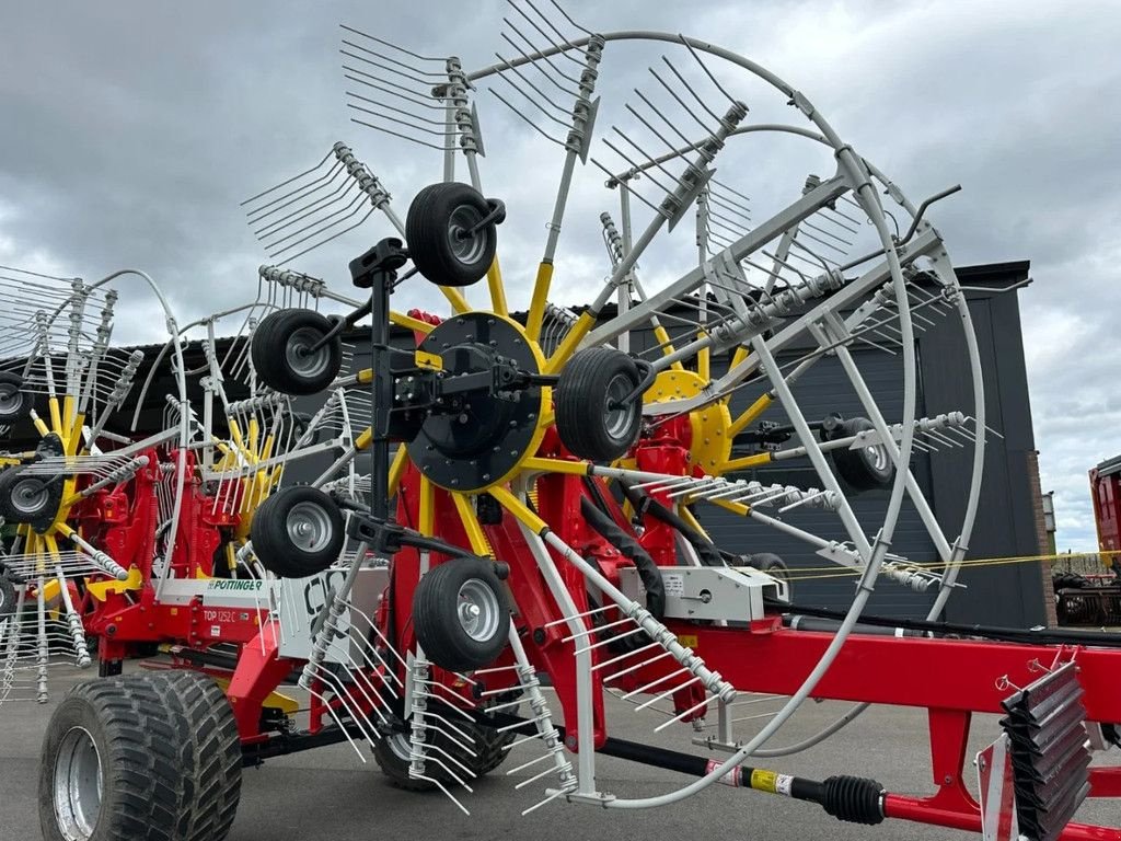 Schwader van het type Sonstige P&ouml;ttinger TP 1252C, Gebrauchtmaschine in BENNEKOM (Foto 4)