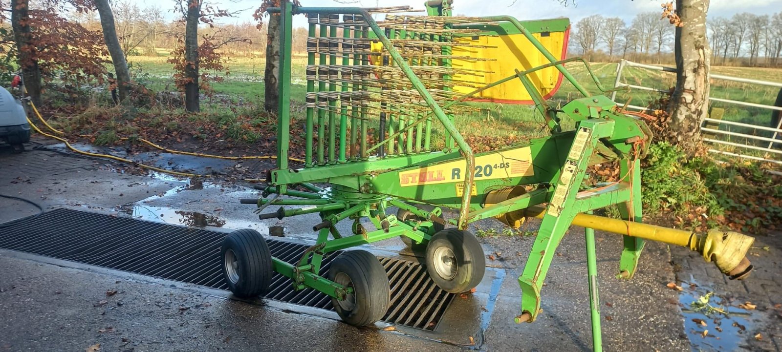 Schwader van het type Stoll R420 DS, Gebrauchtmaschine in Leusden (Foto 1)