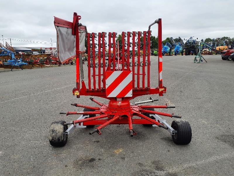 Schwader des Typs Stoll R460DS, Gebrauchtmaschine in ANTIGNY (Bild 6)