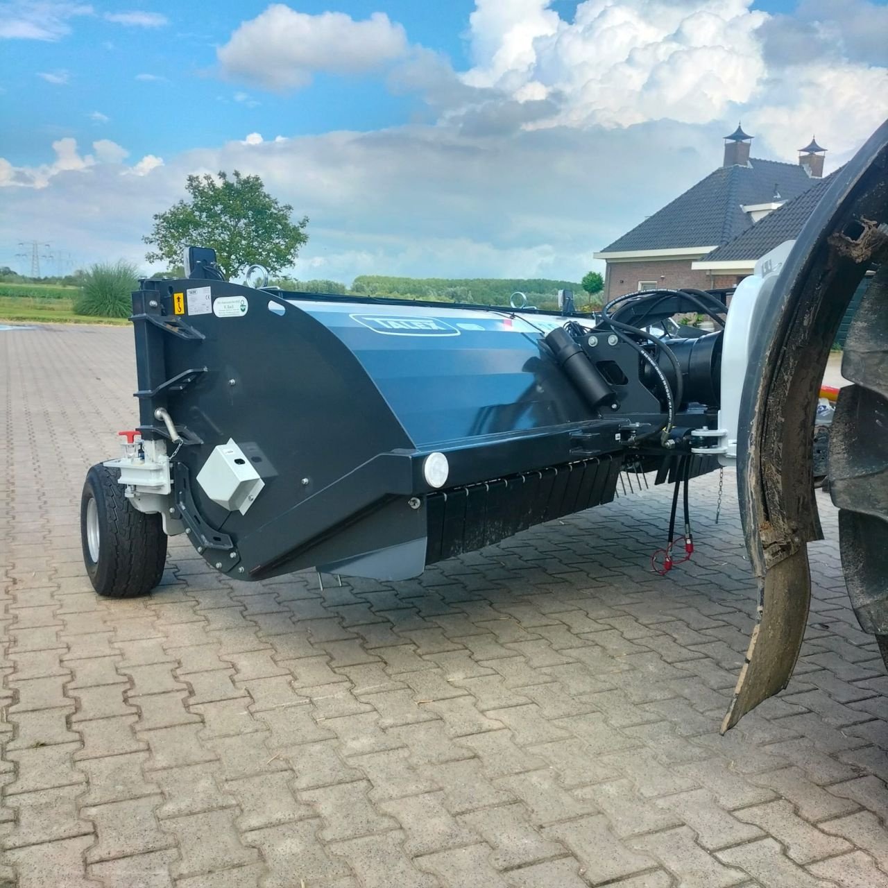 Schwader van het type Talex Zwadkeeder/ trommelschudder, Neumaschine in Rouveen (Foto 8)