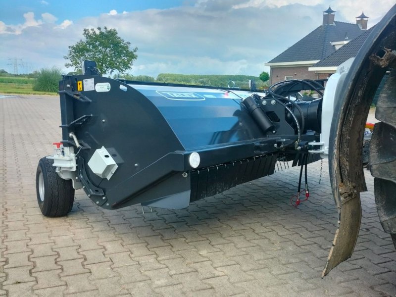 Schwader typu Talex Zwadkeerder 2.75, Neumaschine v Rouveen