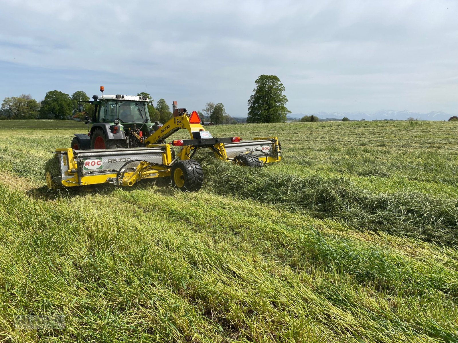 Schwader van het type Vicon ROC RS 730 Vorführmaschine, Neumaschine in Ebenhofen (Foto 1)