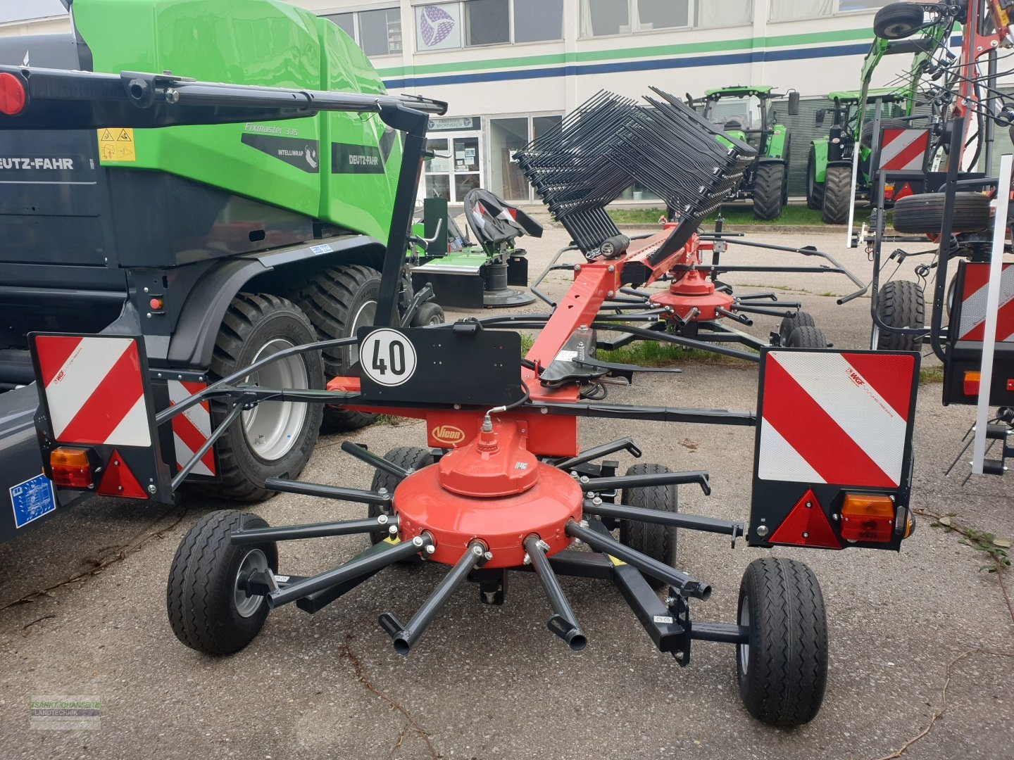 Schwader typu Vicon Andex 714 T Evo, Neumaschine w Diessen (Zdjęcie 3)