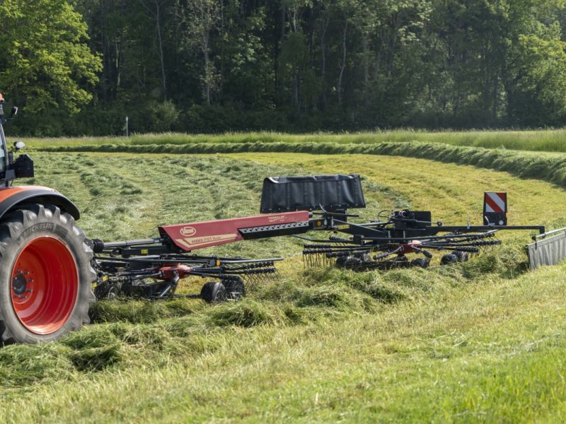 Schwader van het type Vicon Andex 715T Vario, Neumaschine in Creglingen (Foto 1)