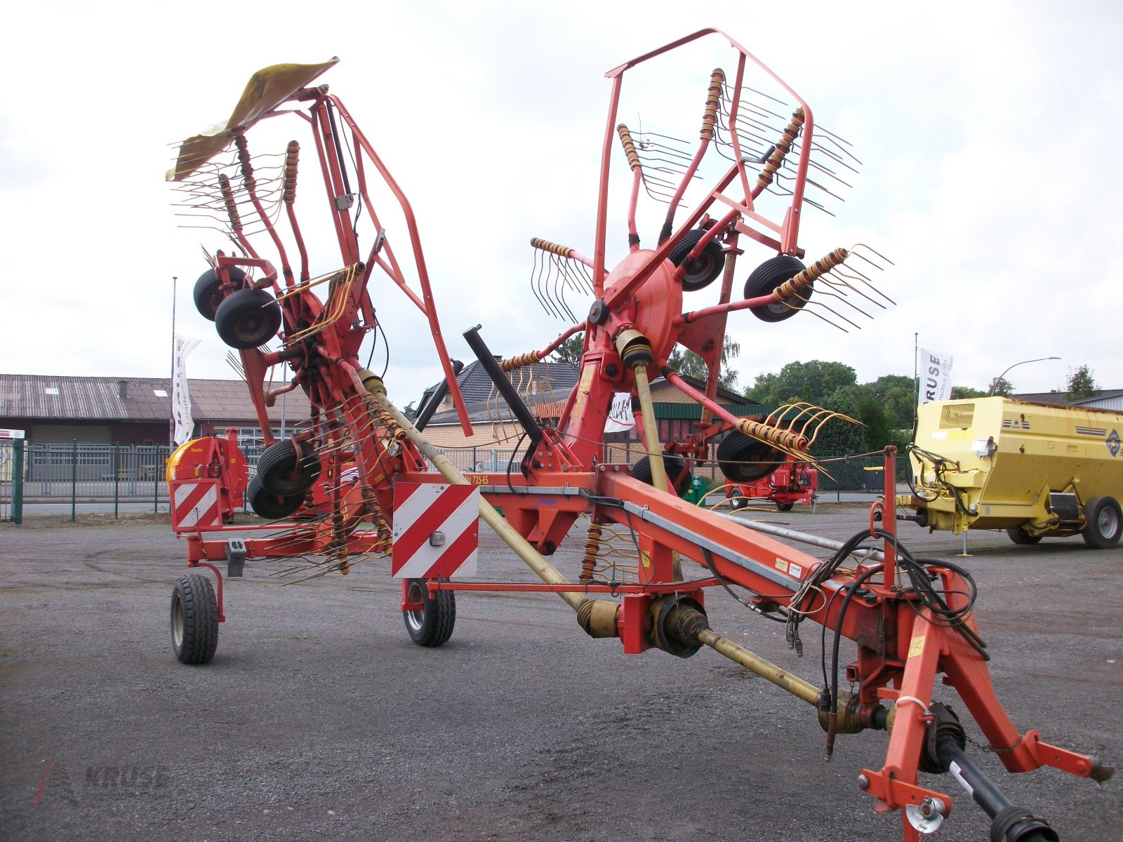 Schwader des Typs Ziegler Twin 725-ES, Gebrauchtmaschine in Fürstenau (Bild 4)