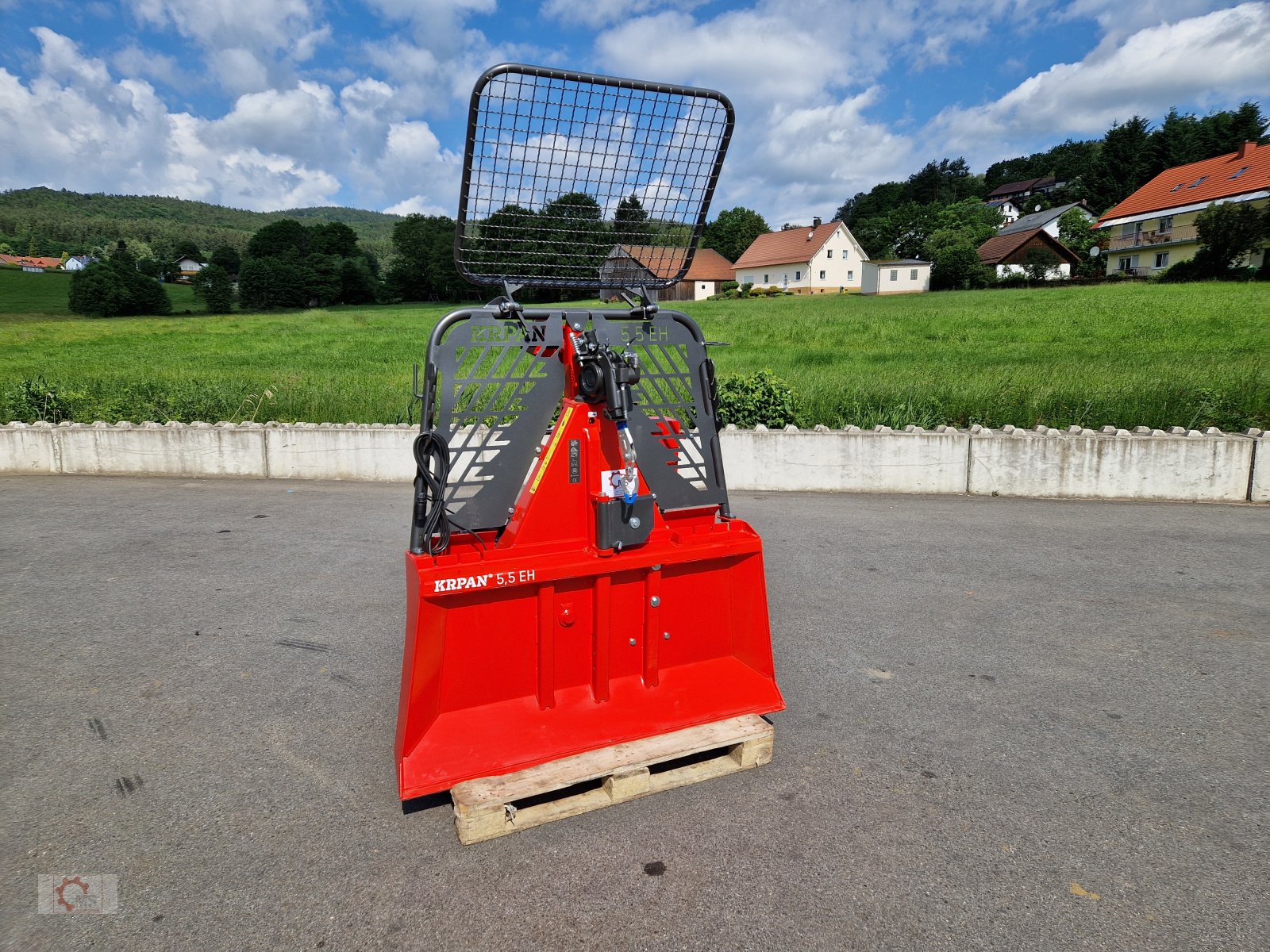 Seilwinde van het type Krpan 5,5 EH Funk Seilausstoß 3 Jahre Garantie, Neumaschine in Tiefenbach (Foto 1)