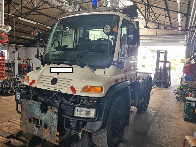 Seilwinde du type Mercedes UNIMOG U400, Gebrauchtmaschine en ORBEY (Photo 1)