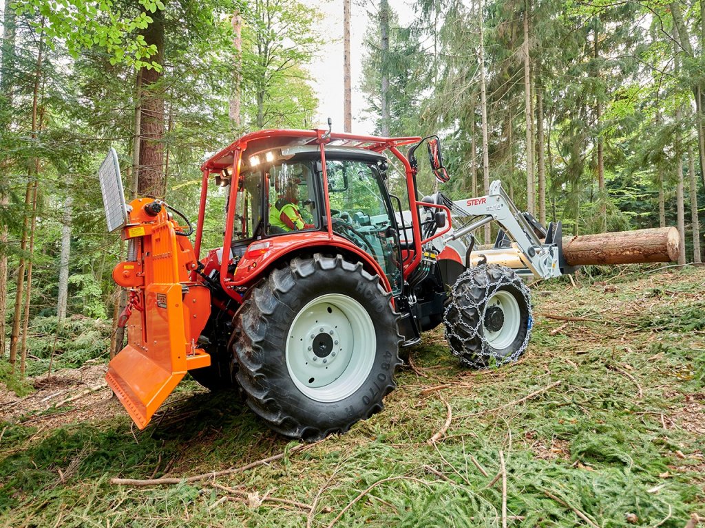 Seilwinde van het type Tiger Getriebe Dreipunkt Seilwinde 6t, Neumaschine in Nittenau (Foto 4)