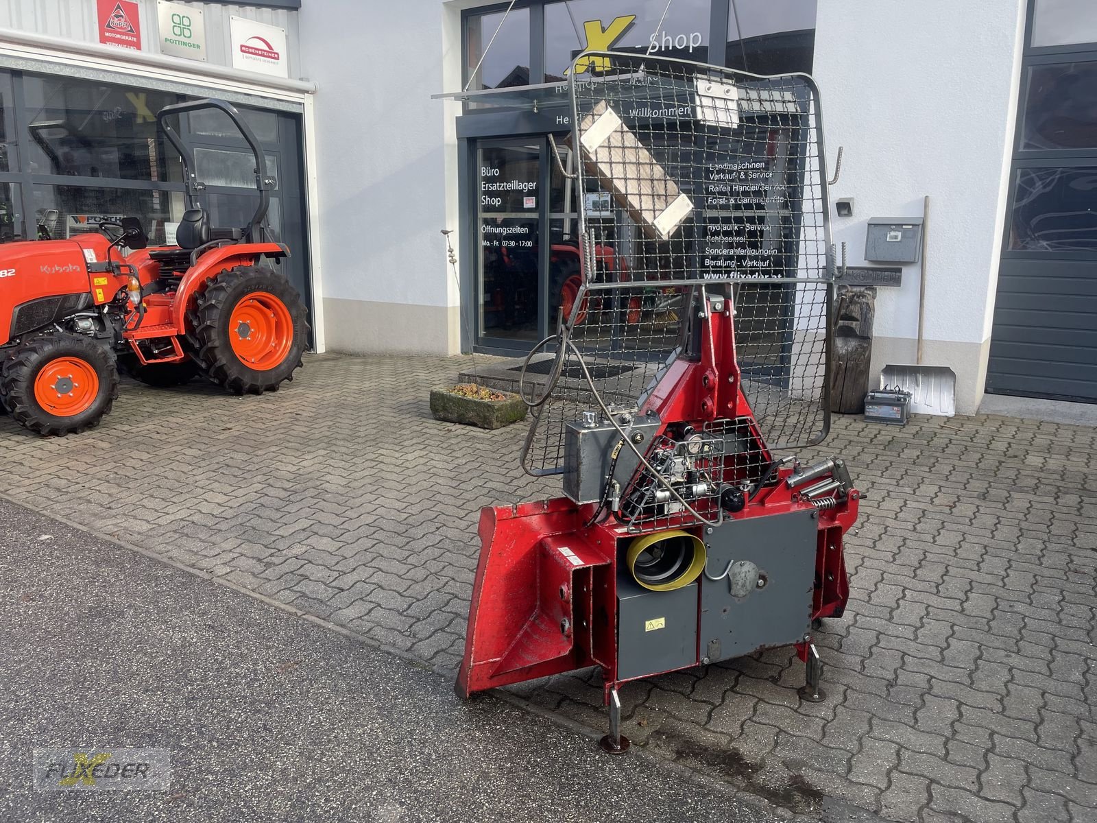 Seilwinde des Typs Titan 5,5T mit Funk, Gebrauchtmaschine in Pattigham (Bild 2)