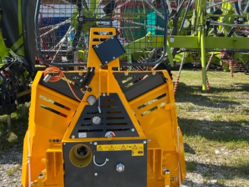 Seilwinde del tipo Uniforest H55 pro, Neumaschine en Höslwang