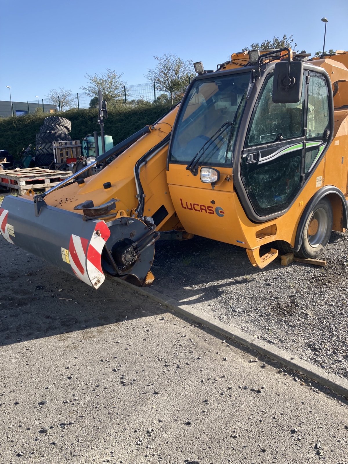 Selbstfahrer Futtermischwagen van het type Lucas AUTOSPIRE 160, Gebrauchtmaschine in CONDE SUR VIRE (Foto 2)