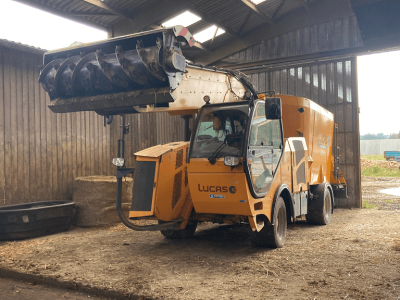 Selbstfahrer Futtermischwagen des Typs Lucas AUTOSPIRE 180, Gebrauchtmaschine in CONDE SUR VIRE (Bild 1)