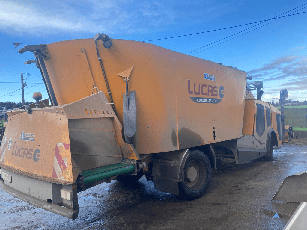 Selbstfahrer Futtermischwagen typu Lucas AUTOSPIRE 200, Gebrauchtmaschine v CONDE SUR VIRE (Obrázok 2)