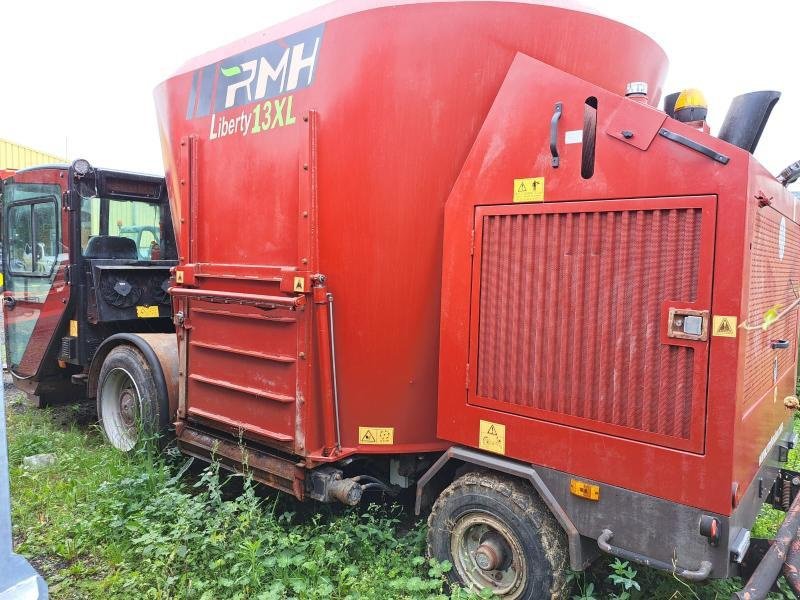 Selbstfahrer Futtermischwagen of the type RMH LIBERTY 13, Gebrauchtmaschine in STENAY (Picture 4)