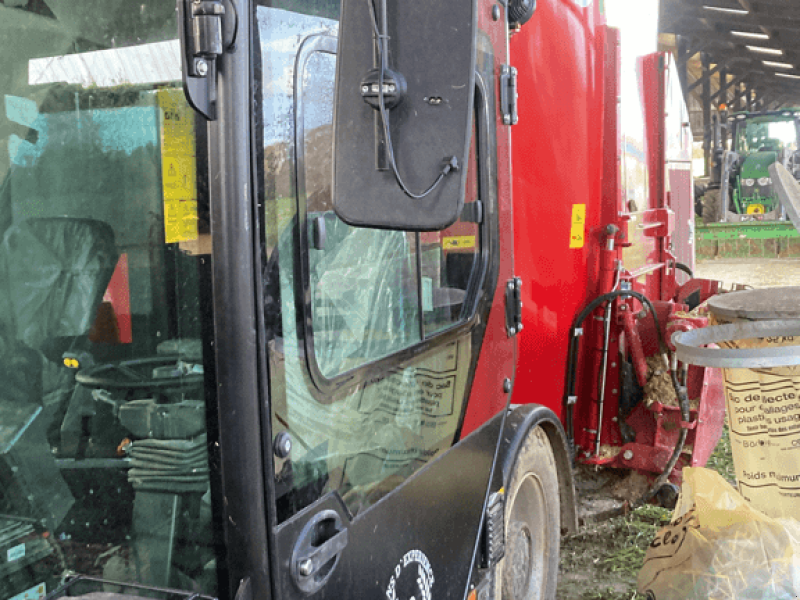 Selbstfahrer Futtermischwagen tip RMH LIBERTY 13, Gebrauchtmaschine in TREMEUR