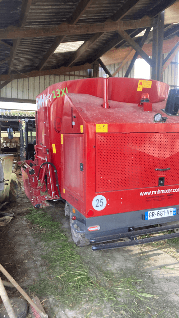 Selbstfahrer Futtermischwagen typu RMH LIBERTY 13, Gebrauchtmaschine v TREMEUR (Obrázek 4)