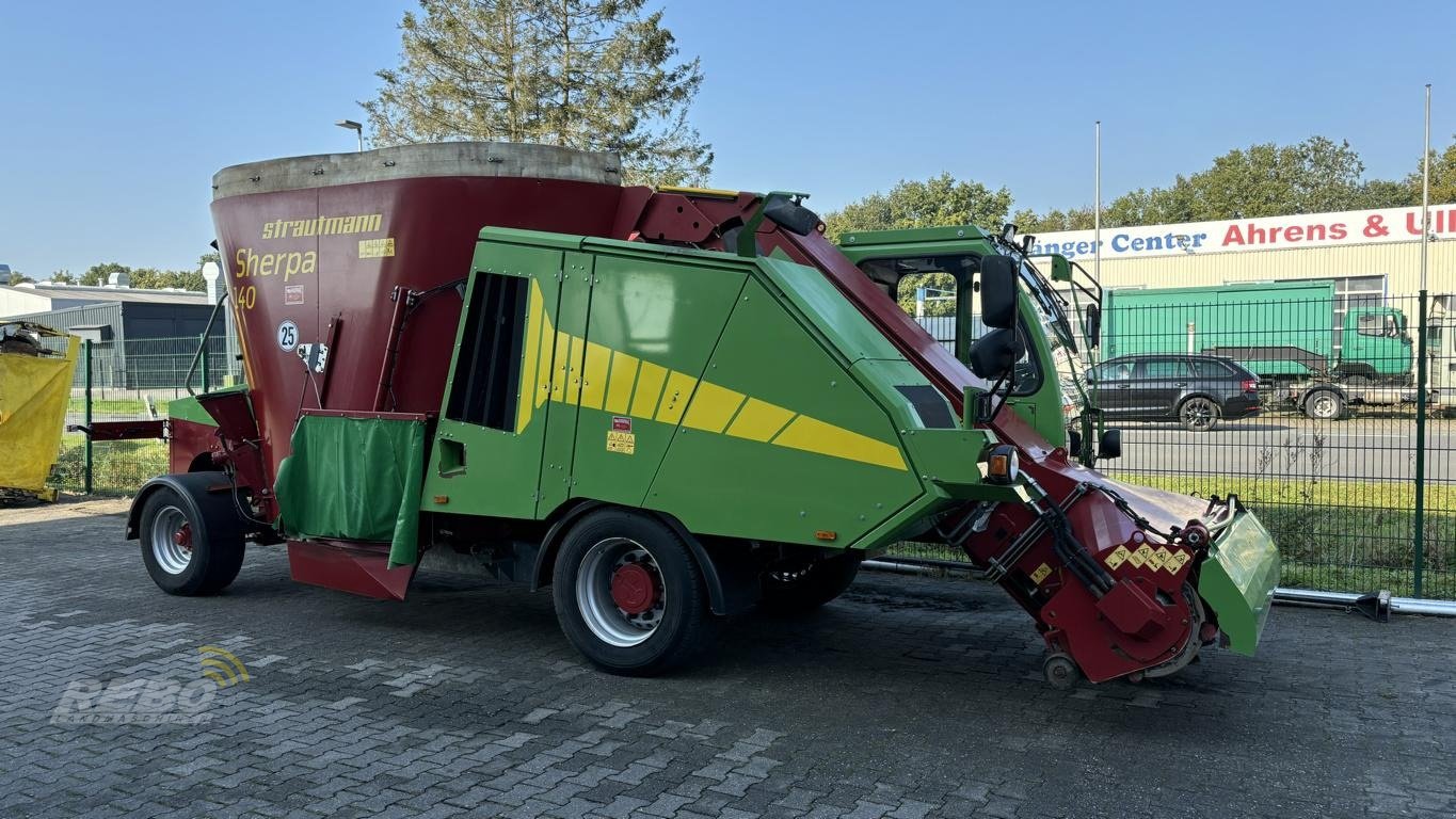 Selbstfahrer Futtermischwagen tip Strautmann Sherpa 140, Gebrauchtmaschine in Edewecht (Poză 3)