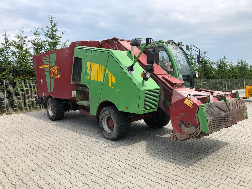 Selbstfahrer Futtermischwagen Türe ait Strautmann Verti-Mix 1701 Double SF, Gebrauchtmaschine içinde Ebersbach (resim 1)