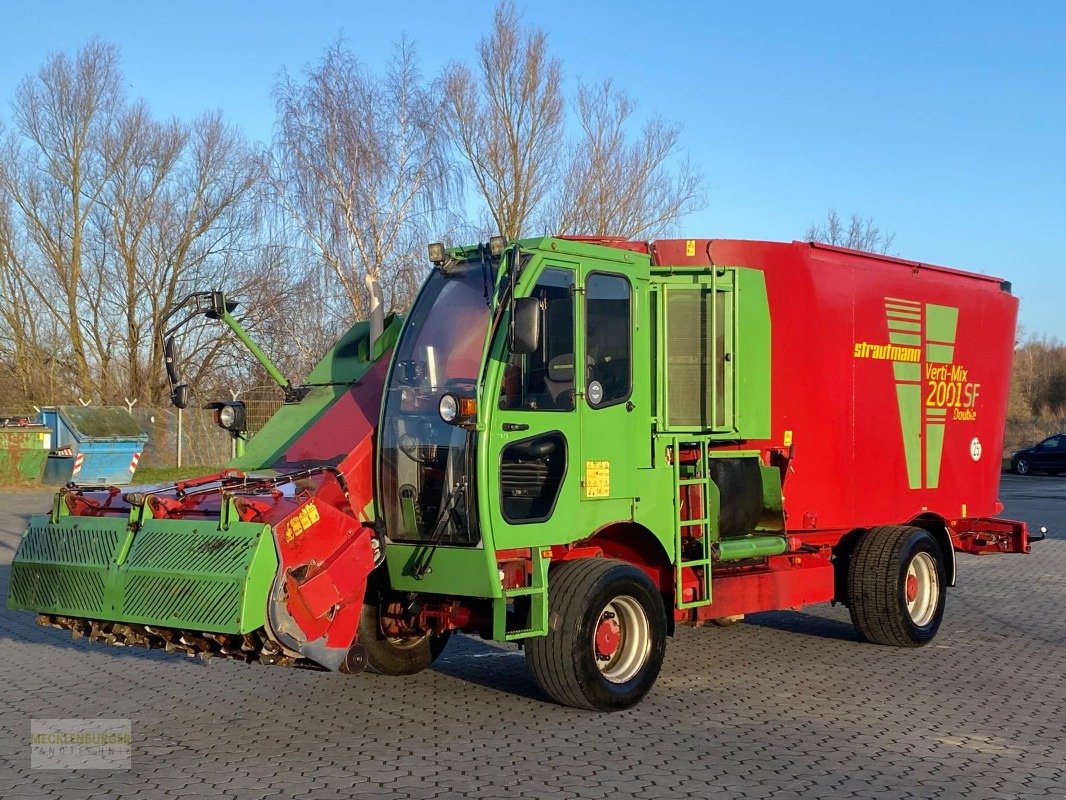 Selbstfahrer Futtermischwagen typu Strautmann Verti-Mix 2001 SF Double, Gebrauchtmaschine v Mühlengeez (Obrázek 1)