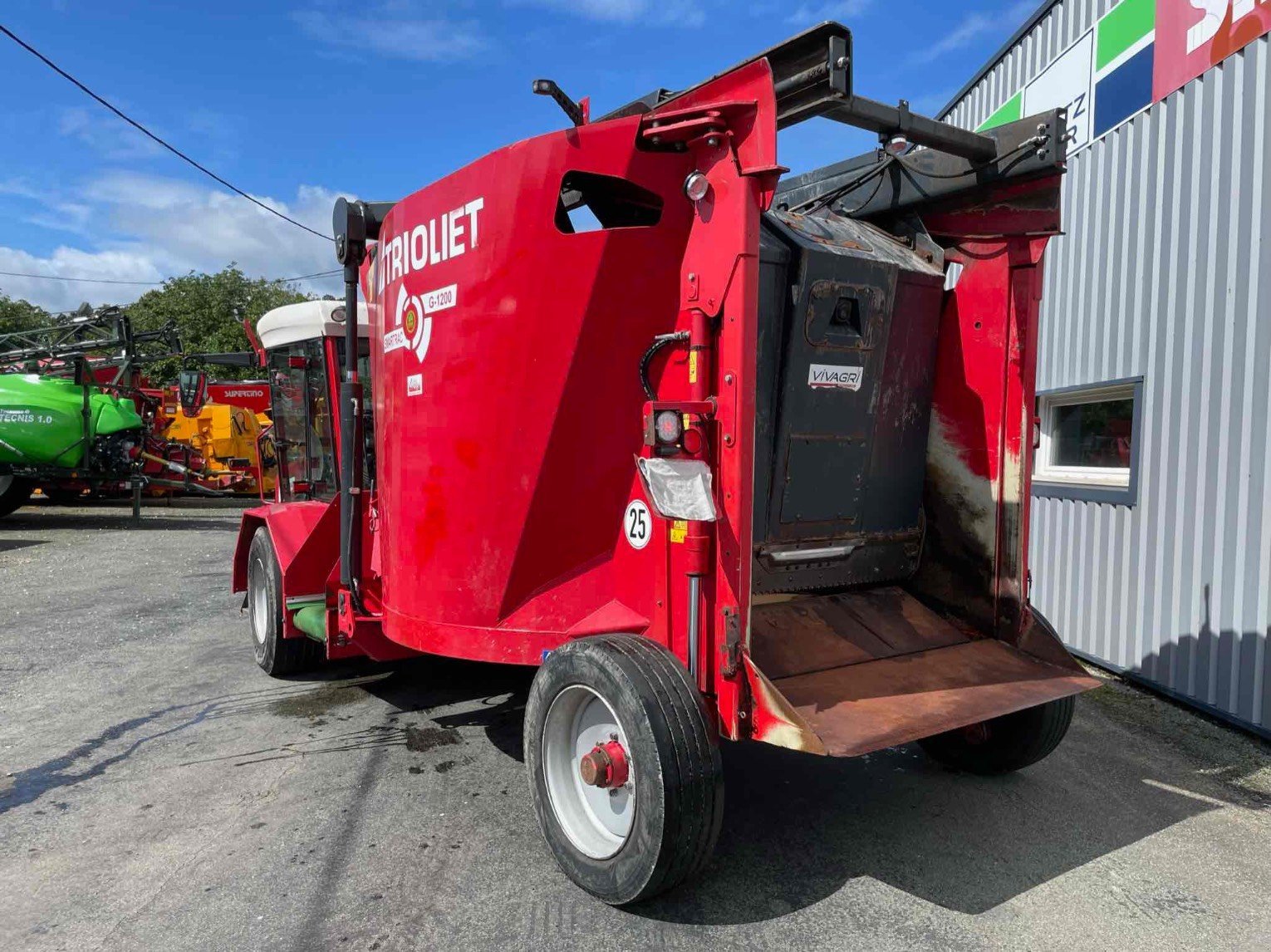 Selbstfahrer Futtermischwagen del tipo Trioliet Mélangeuse automotrice SMARTRACK  Trioliet, Gebrauchtmaschine In SAINT CLAIR SUR ELLE (Immagine 10)