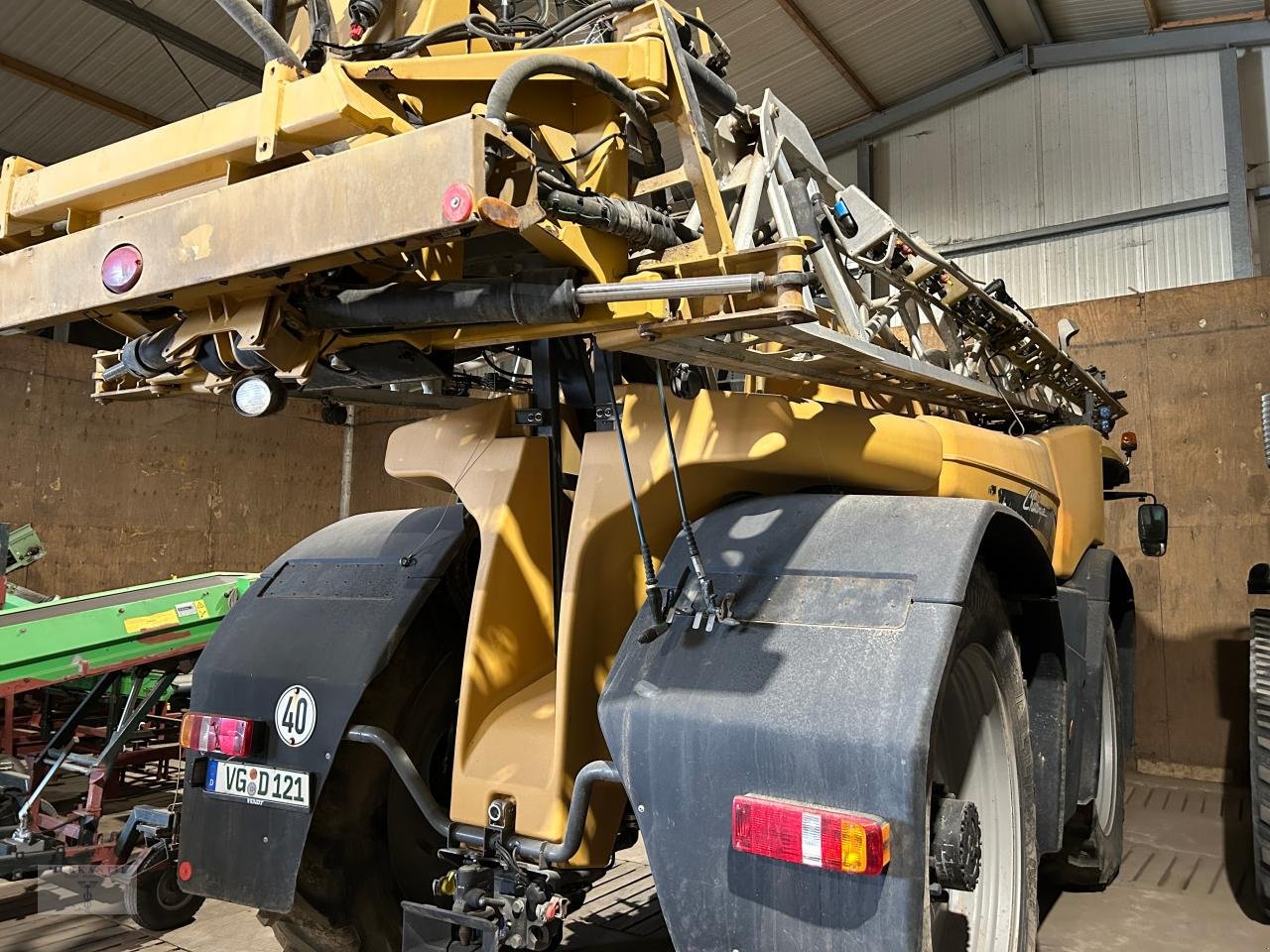 Selbstfahrspritze van het type Challenger Rogator 655 D, Gebrauchtmaschine in Pragsdorf (Foto 2)