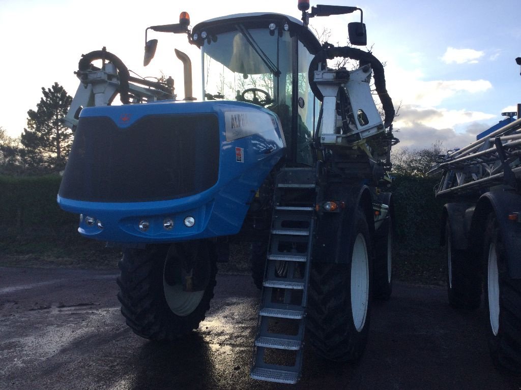 Selbstfahrspritze des Typs Evrard Alpha evo 5100, Gebrauchtmaschine in LISIEUX (Bild 2)