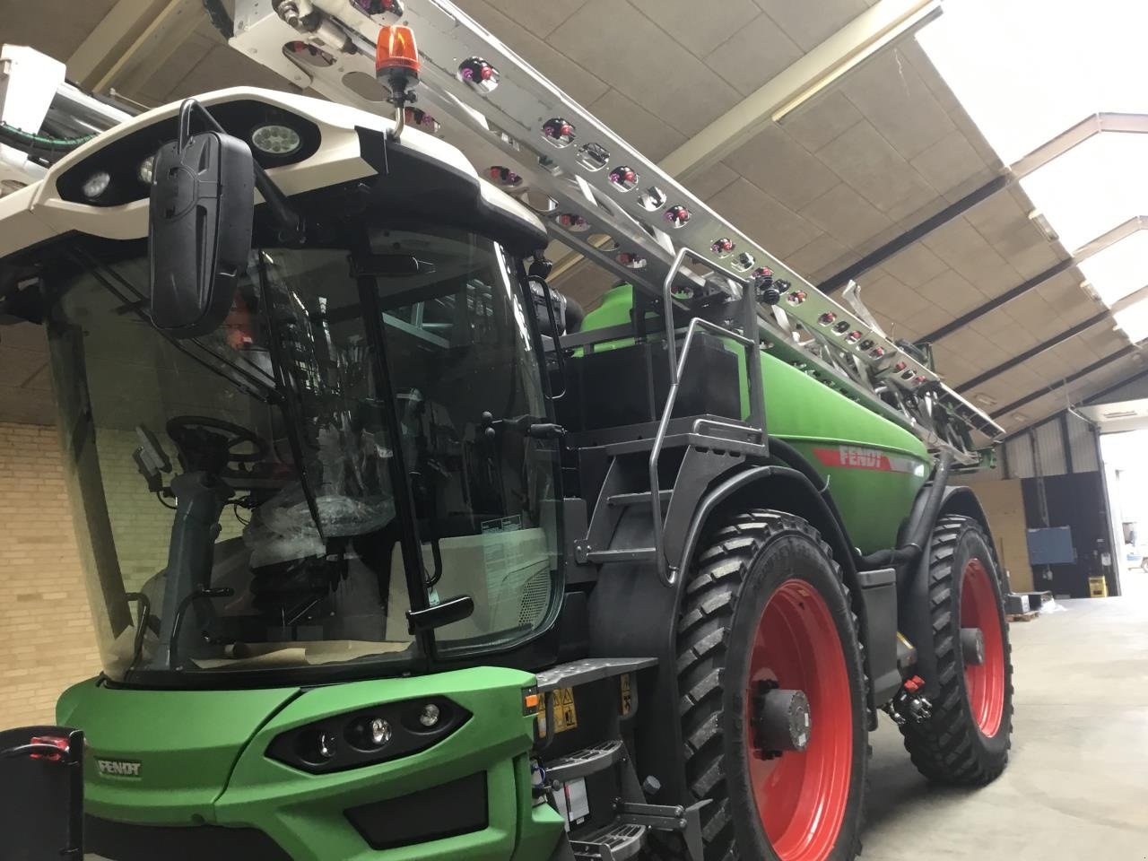 Selbstfahrspritze tip Fendt ROGATOR 665 36 M, Gebrauchtmaschine in Grindsted (Poză 2)