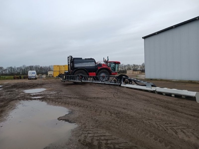 Selbstfahrspritze del tipo Horsch Leeb PT 280 Se udstyrsliste!!! 36 meter bom. Ring til Ulrik 0045-40255544 for flere billeder og info om fremvisning mm. Jeg snakker Jysk, tysk og engelsk., Gebrauchtmaschine en Kolding (Imagen 5)