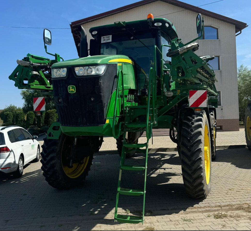 Selbstfahrspritze Türe ait John Deere R4030, Gebrauchtmaschine içinde Orţişoara (resim 1)