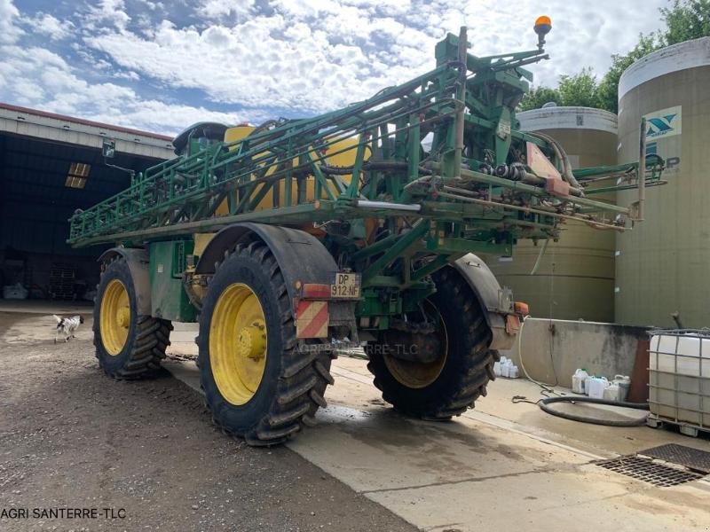 Selbstfahrspritze of the type John Deere R4040, Gebrauchtmaschine in ROYE (Picture 2)