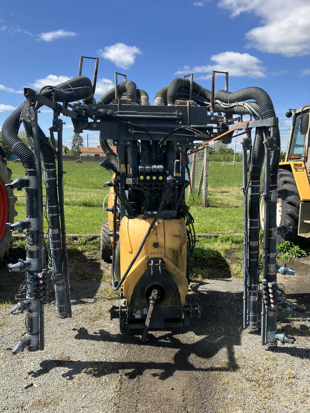 Selbstfahrspritze van het type Sonstige SPT 200, Gebrauchtmaschine in Gardonne (Foto 2)