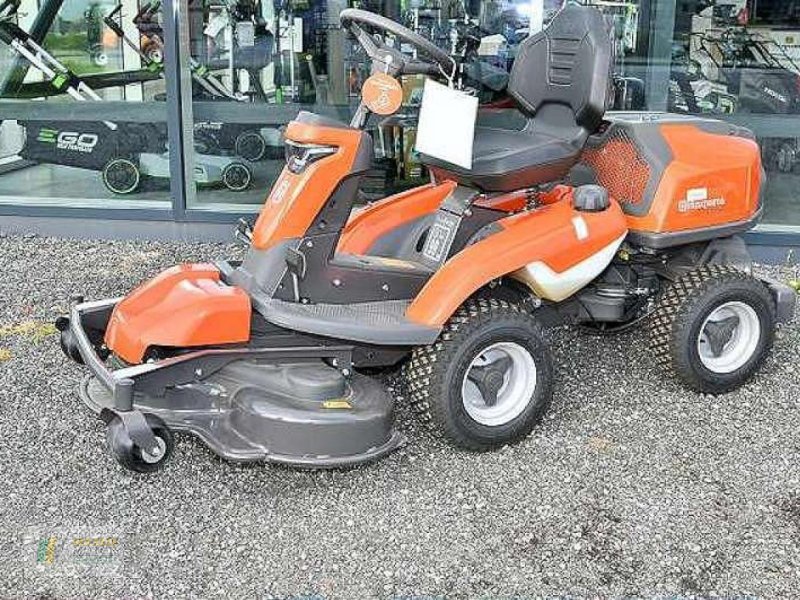 Sichelmäher del tipo Husqvarna RIDER R318X, Neumaschine en Bredstedt (Imagen 1)