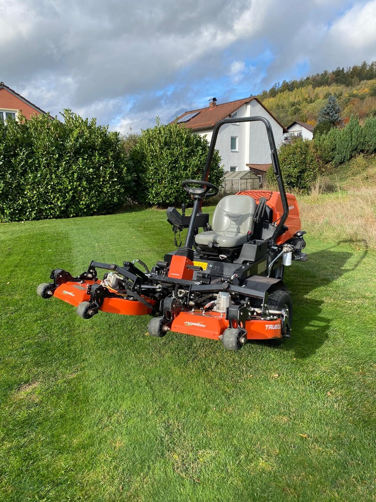 Sichelmäher van het type Jacobsen AR 331, Gebrauchtmaschine in Weidenbach (Foto 1)