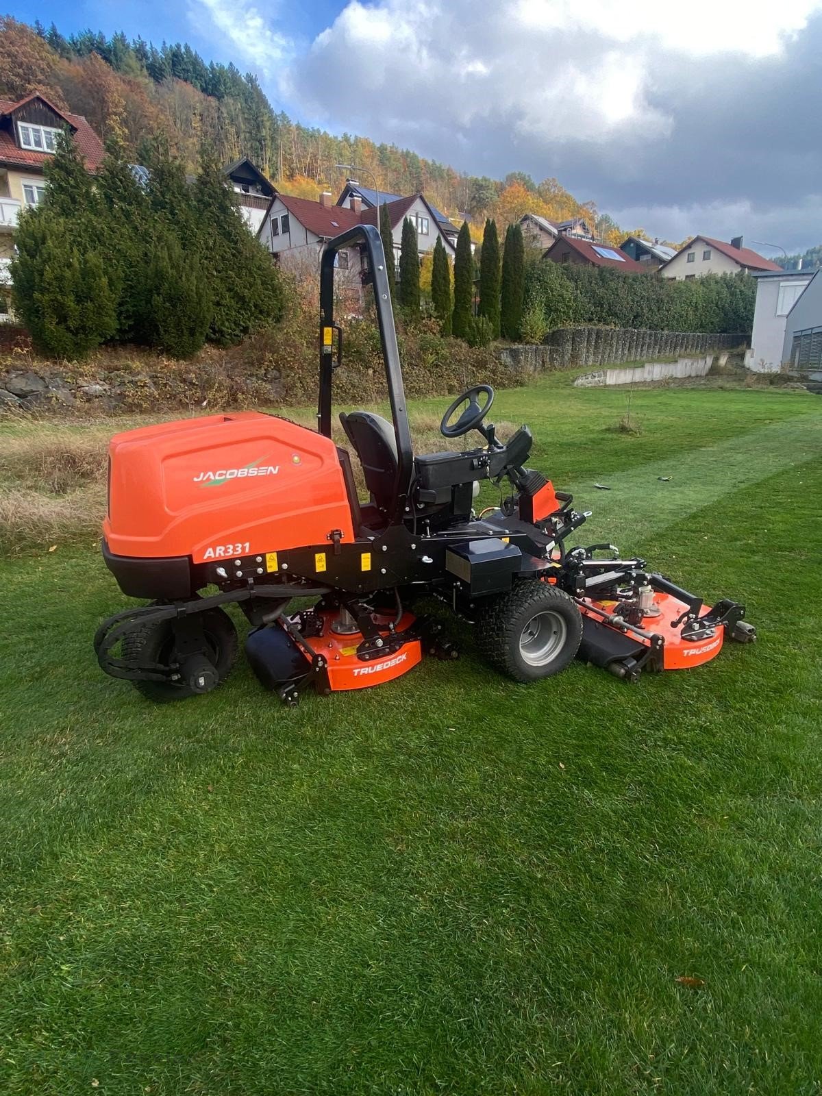 Sichelmäher van het type Jacobsen AR 331, Gebrauchtmaschine in Weidenbach (Foto 5)