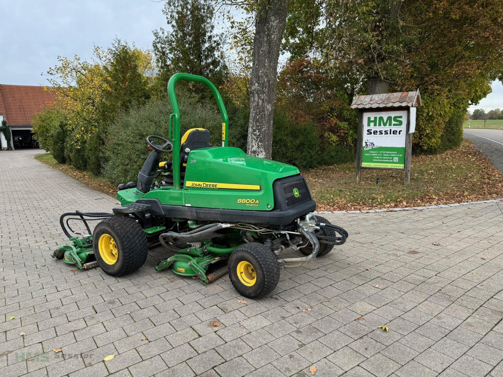 Sichelmäher typu John Deere Terrain Cut 8800 A, Gebrauchtmaschine w Weidenbach (Zdjęcie 3)