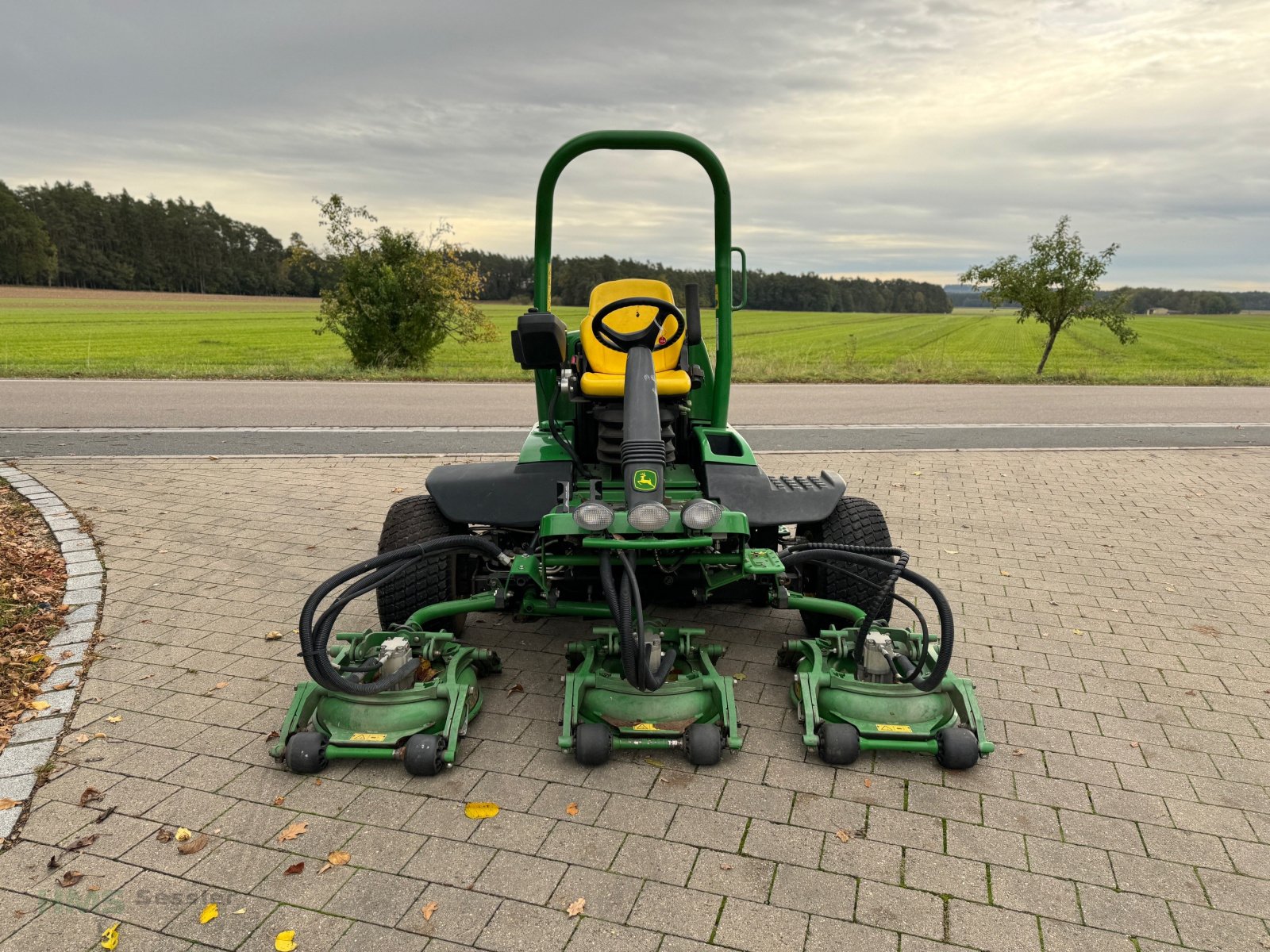 Sichelmäher του τύπου John Deere Terrain Cut 8800 A, Gebrauchtmaschine σε Weidenbach (Φωτογραφία 8)