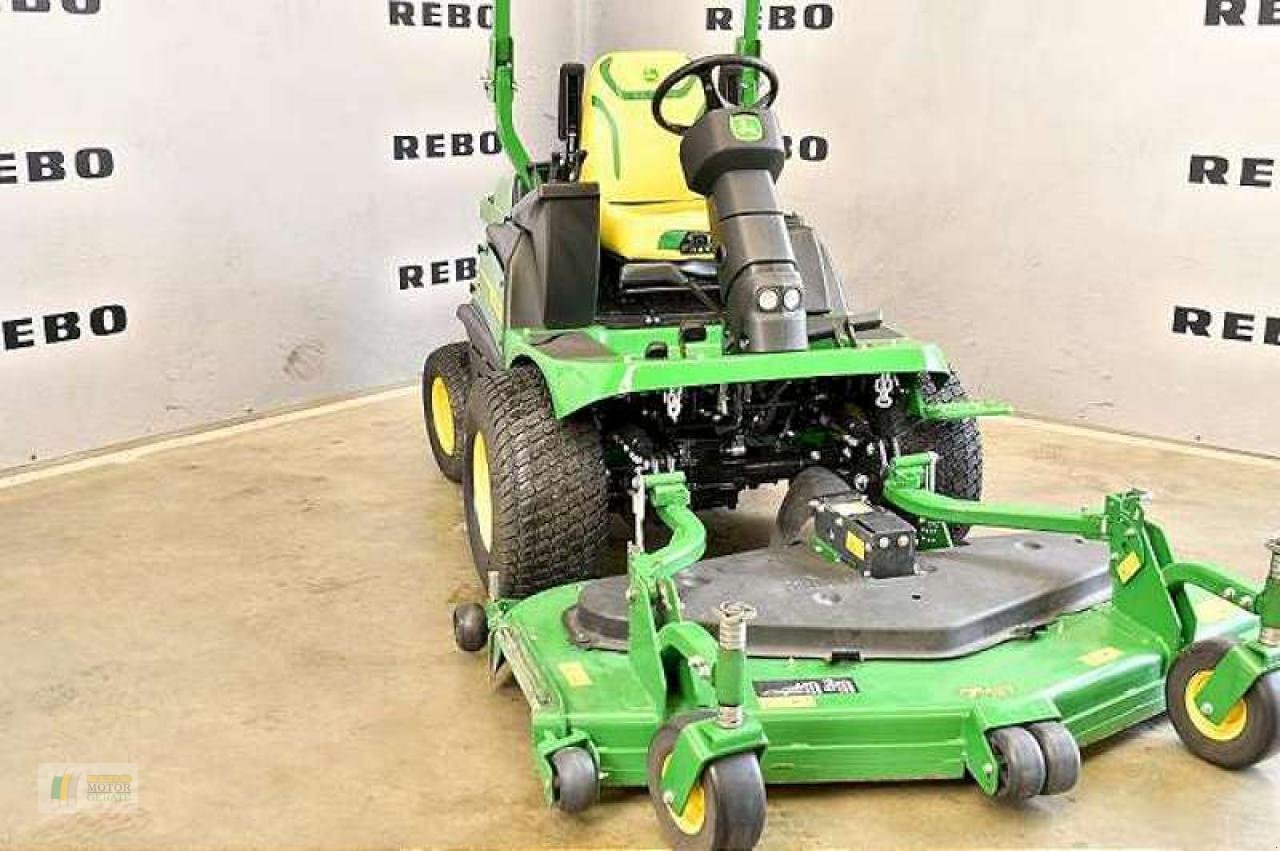 Sichelmäher des Typs John Deere TERRAINCUT┘ 1580 FRO, Neumaschine in Cloppenburg (Bild 2)