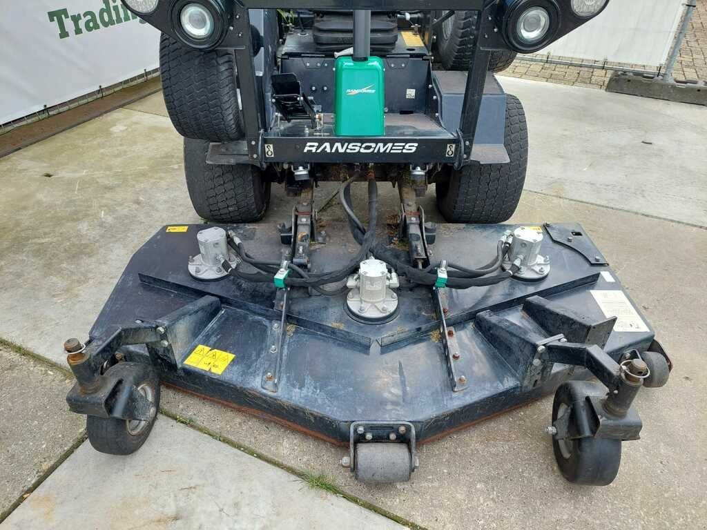 Sichelmäher van het type Ransomes HR 300, Gebrauchtmaschine in Klundert (Foto 2)