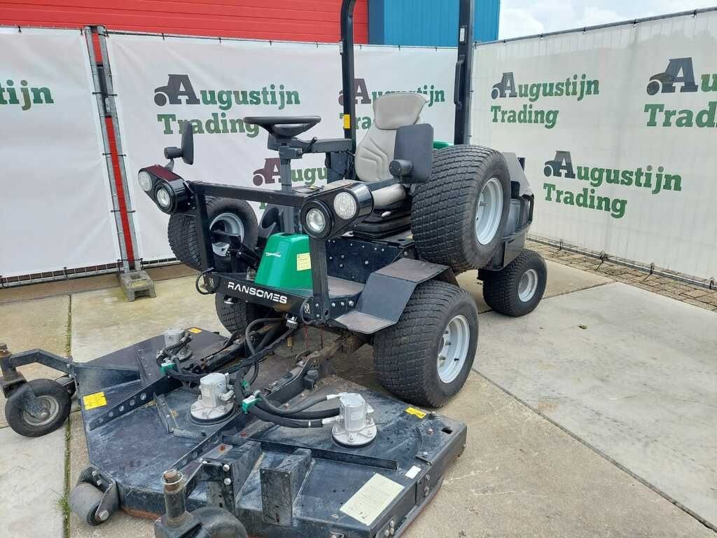 Sichelmäher van het type Ransomes HR 300, Gebrauchtmaschine in Klundert (Foto 1)