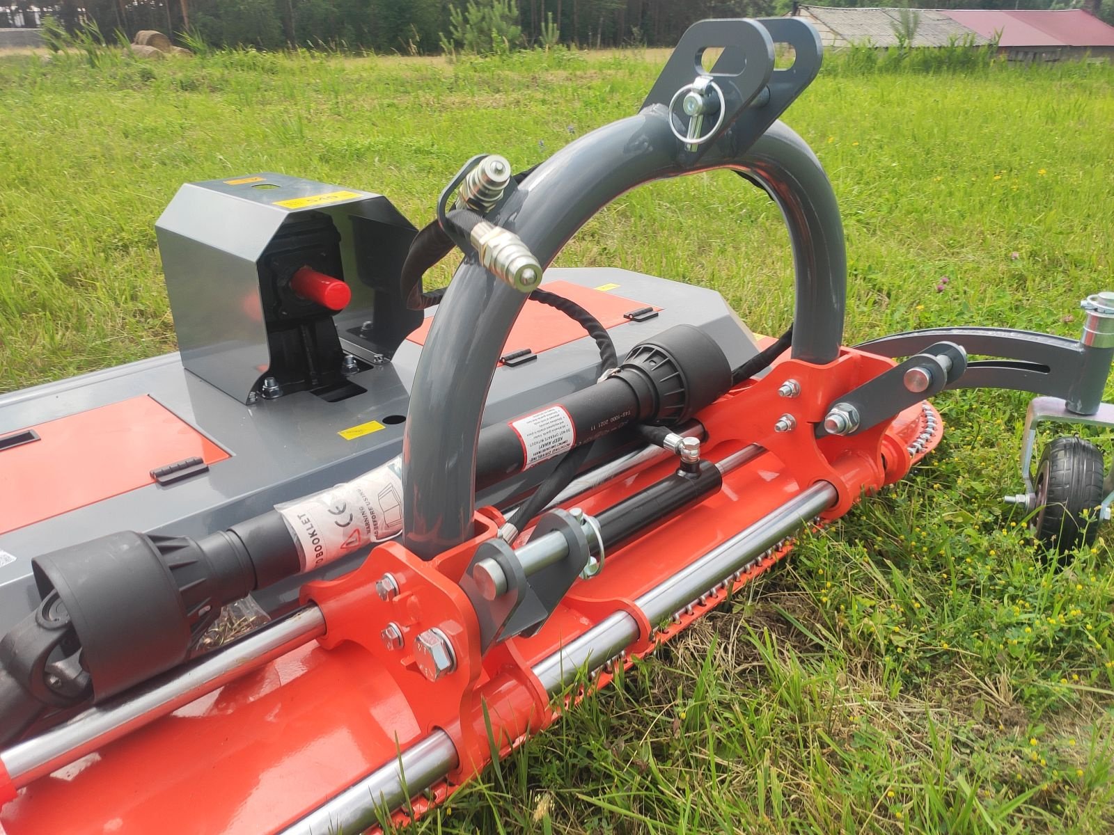 Sichelmäher типа Sonstige Sichelmulcher 1,8m 2,1m Zaunmähwerk Mulcher mit Schwenkscheibe, Neumaschine в Neuhardenberg (Фотография 7)