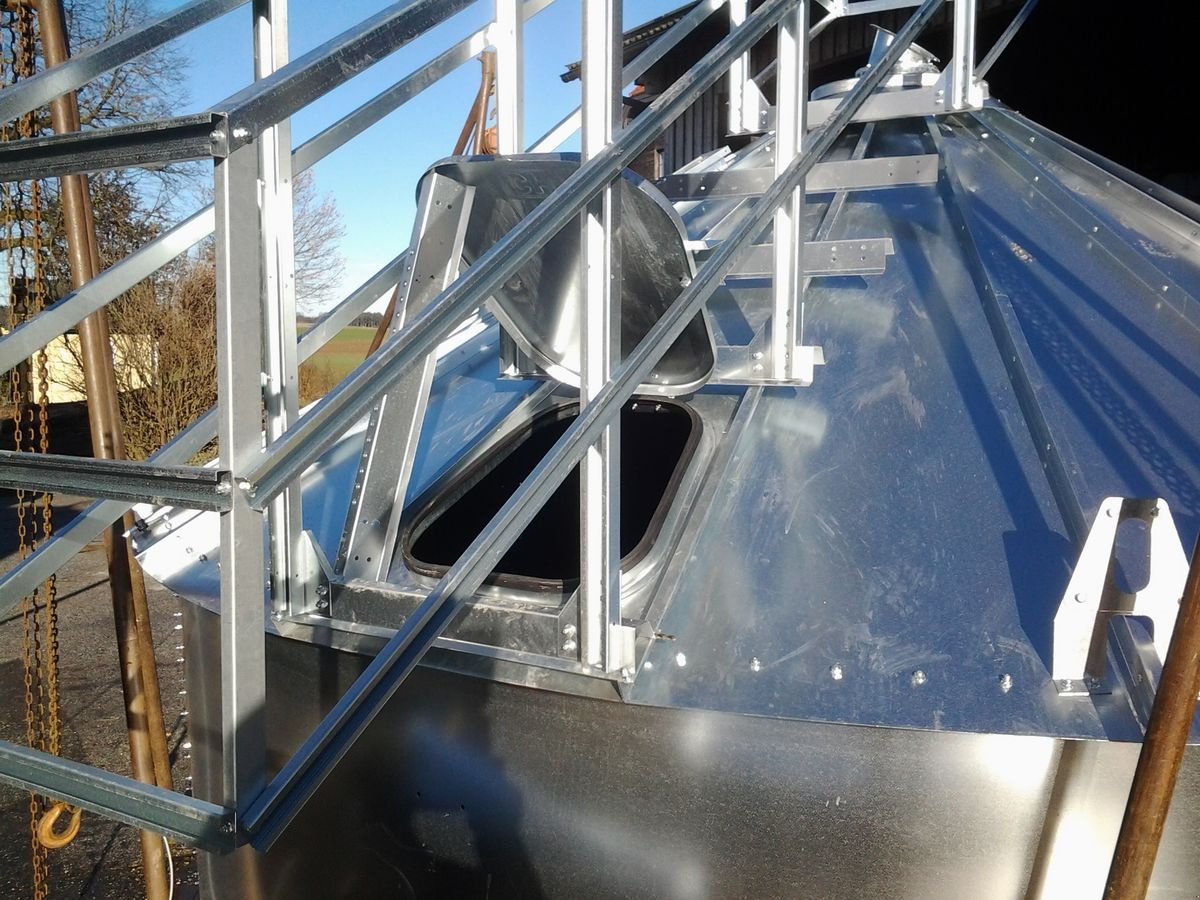 Silo of the type Conpexim Flachbodensilo 4,6 m Durchmesser, Neumaschine in Apetlon (Picture 2)