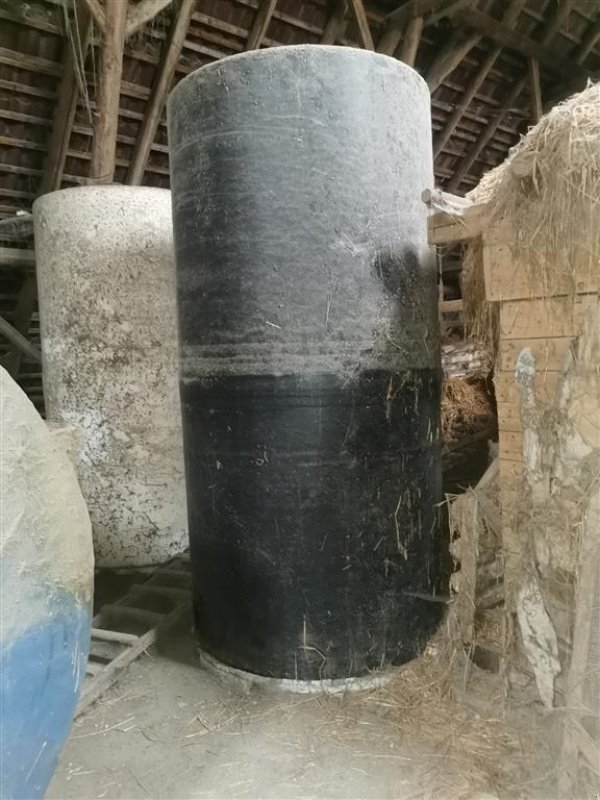 Silo типа Sonstige Glasfiber tank ca. 4000L, Gebrauchtmaschine в Egtved (Фотография 1)