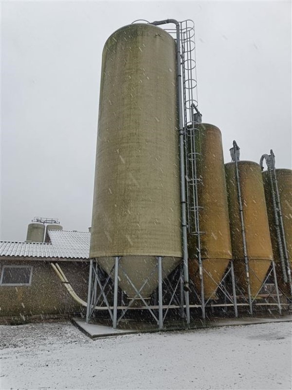 Silo Türe ait Sonstige Silo 143 m³ med stige, ben højde ca. 230 cm, Gebrauchtmaschine içinde Egtved (resim 2)