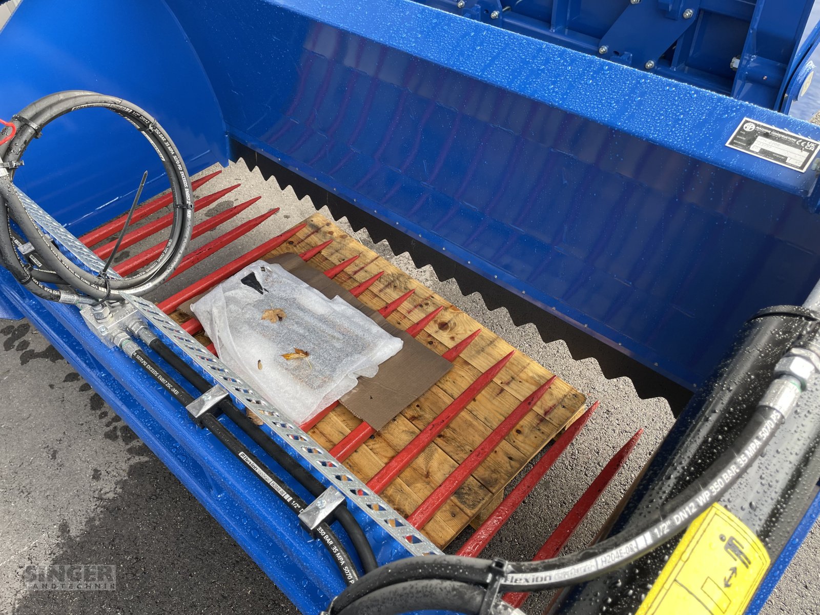 Siloentnahmegerät & Verteilgerät du type AP NP 2200 - Silageschneidzange, Neumaschine en Ebenhofen (Photo 2)