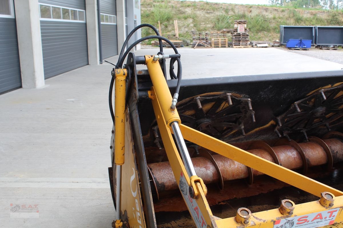 Siloentnahmegerät & Verteilgerät van het type Emily Vega 1.7m³ Futterverteilschaufel 200cm, Gebrauchtmaschine in Eberschwang (Foto 14)