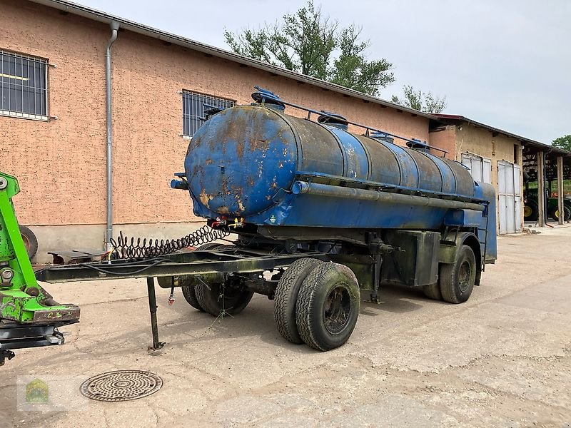 Siloentnahmegerät & Verteilgerät typu Fortschritt Milchtank Auflieger/Anhänger mit Dollyachse ehemals W50 SZM, Gebrauchtmaschine v Salsitz (Obrázok 1)