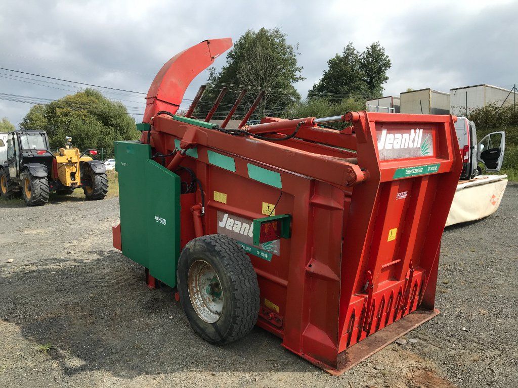 Siloentnahmegerät & Verteilgerät typu Jeantil DP 4200 RE DESTOCKAGE, Gebrauchtmaschine v UZERCHE (Obrázek 3)